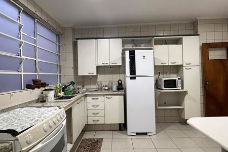 Apartamento para alugar com 170m², 3 quartos e 2 vagas Apartamento para alugar com 170m², 3 quartos e 2 vagasCozinha