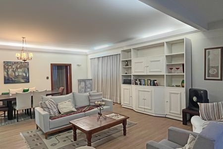 Apartamento para alugar com 170m², 3 quartos e 2 vagas Apartamento para alugar com 170m², 3 quartos e 2 vagasSala