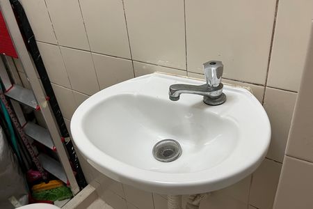 Apartamento para alugar com 170m², 3 quartos e 2 vagas Apartamento para alugar com 170m², 3 quartos e 2 vagasBanheiro de serviço
