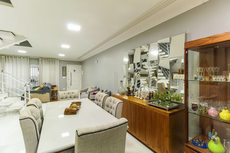 Sala de casa à venda com 3 quartos, 190m² em Alto da Mooca, São Paulo
