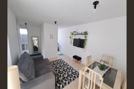 Sala de apartamento à venda com 2 quartos, 44m² em Parque Ipe, São Paulo