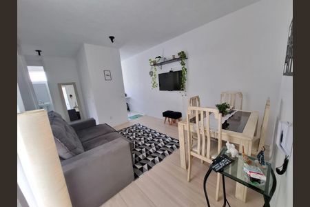 Apartamento à venda com 44m², 2 quartos e 1 vaga Apartamento à venda com 44m², 2 quartos e 1 vagaSala