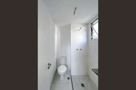 Banheiro de kitnet/studio para alugar com 1 quarto, 19m² em Brás, São Paulo