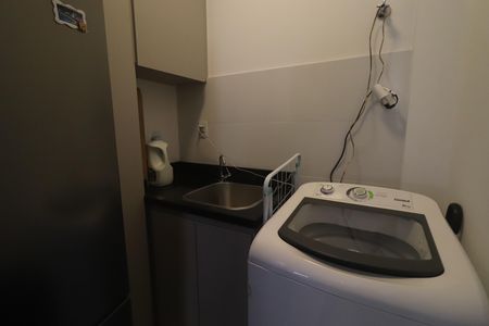 Casa de condomínio à venda com 60m², 2 quartos e 2 vagasLavanderia