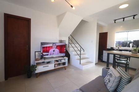 sala de casa de condomínio à venda com 2 quartos, 60m² em Santo Afonso, Novo Hamburgo