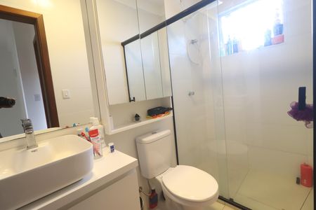 Casa de condomínio à venda com 60m², 2 quartos e 2 vagasBanheiro