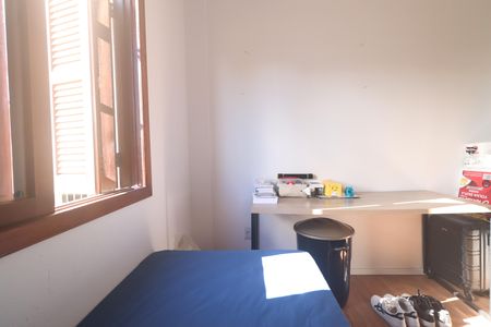 Casa de condomínio à venda com 60m², 2 quartos e 2 vagasQuarto 02