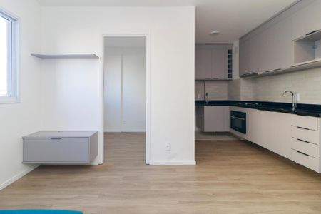 Sala de apartamento para alugar com 2 quartos, 34m² em Santo Amaro, São Paulo