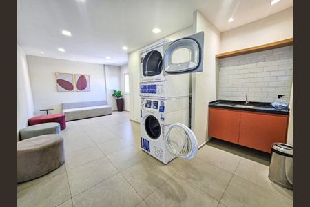 Apartamento para alugar com 34m², 2 quartos e sem vaga Apartamento para alugar com 34m², 2 quartos e sem vagaLavanderia