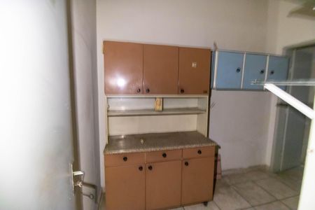 Apartamento à venda com 80m², 2 quartos e sem vaga Apartamento à venda com 80m², 2 quartos e sem vagaQuarto de Serviço