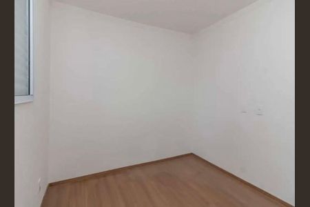 Apartamento à venda com 38m², 2 quartos e sem vaga Apartamento à venda com 38m², 2 quartos e sem vagaQuarto