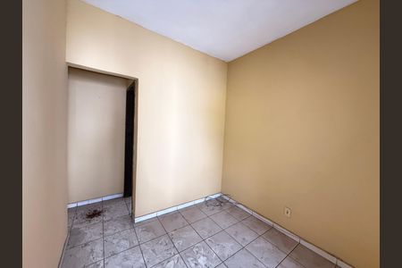 Sala de casa para alugar com 2 quartos, 50m² em Camargos, Belo Horizonte
