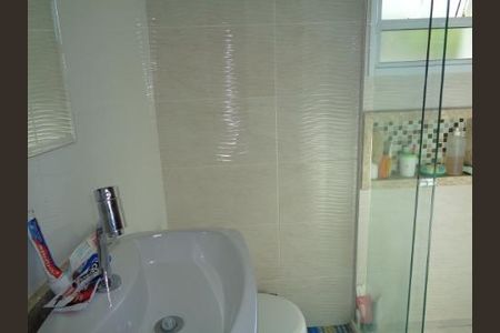WC C/ BOX de casa de condomínio à venda com 2 quartos, 78m² em Jaguaribe, Osasco