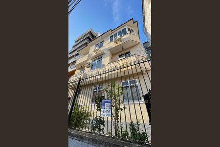 Apartamento à venda com 95m², 3 quartos e sem vagaPlaquinha