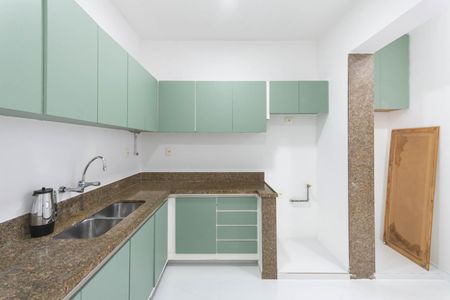 Apartamento à venda com 95m², 3 quartos e sem vagaCozinha