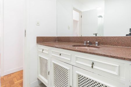 Apartamento à venda com 95m², 3 quartos e sem vagaBanheiro