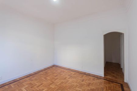 Apartamento à venda com 95m², 3 quartos e sem vagaSala