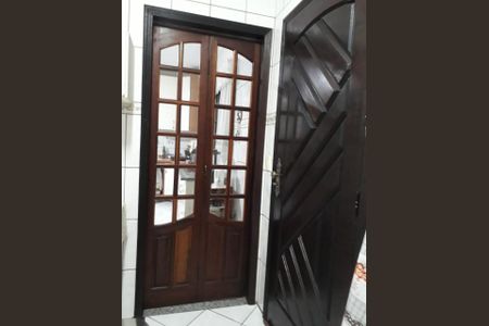 Casa à venda com 152m², 1 quarto e 2 vagasAREA INTERNA
