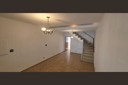 Foto 01 de casa para alugar com 3 quartos, 108m² em Vila da Saúde, São Paulo