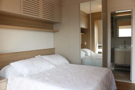 Quarto de kitnet/studio para alugar com 1 quarto, 33m² em Pompeia, São Paulo