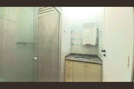 Apartamento à venda com 62m², 2 quartos e 2 vagas Apartamento à venda com 62m², 2 quartos e 2 vagasBanheiro