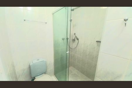 Apartamento à venda com 62m², 2 quartos e 2 vagas Apartamento à venda com 62m², 2 quartos e 2 vagasBanheiro