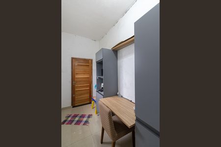 Casa à venda com 44m², 1 quarto e sem vaga Casa à venda com 44m², 1 quarto e sem vagaCozinha e Área de Serviço