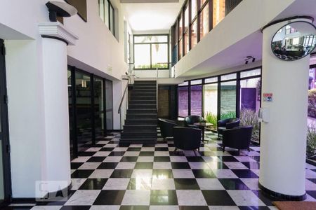 Apartamento à venda com 41m², 1 quarto e 1 vaga Apartamento à venda com 41m², 1 quarto e 1 vagaHall