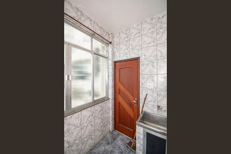Apartamento à venda com 60m², 2 quartos e sem vagaÁrea de Serviço - Entrada de serviço