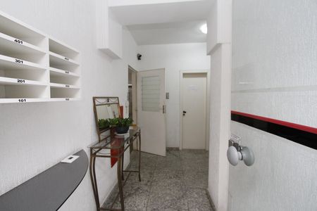 Apartamento à venda com 218m², 4 quartos e 2 vagasHall de entrada
