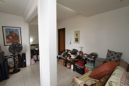 Apartamento à venda com 218m², 4 quartos e 2 vagasCobertura