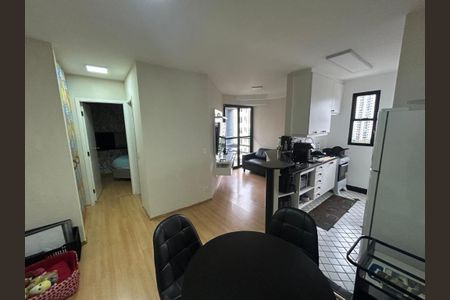 Foto 01 de apartamento para alugar com 1 quarto, 41m² em Vila Suzana, São Paulo