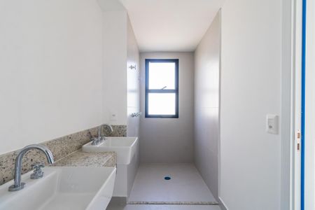 Apartamento à venda com 112m², 3 quartos e 2 vagas Apartamento à venda com 112m², 3 quartos e 2 vagasBanheiro da Suíte 3