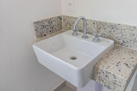 Apartamento à venda com 112m², 3 quartos e 2 vagas Apartamento à venda com 112m², 3 quartos e 2 vagasBanheiro da Suíte 2