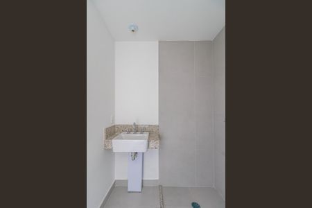 Apartamento à venda com 112m², 3 quartos e 2 vagas Apartamento à venda com 112m², 3 quartos e 2 vagasBanheiro da Suíte 1