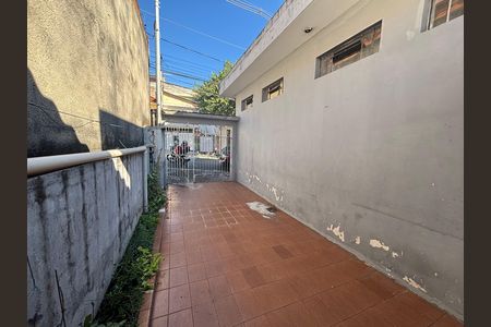 Casa para alugar com 130m², 2 quartos e 1 vaga Casa para alugar com 130m², 2 quartos e 1 vagaGaragem