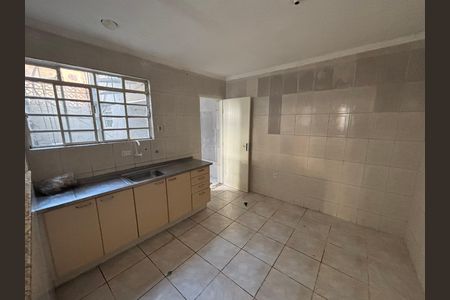 Casa para alugar com 130m², 2 quartos e 1 vaga Casa para alugar com 130m², 2 quartos e 1 vagaCozinha