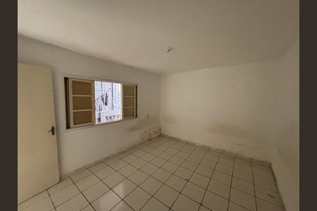 Casa para alugar com 130m², 2 quartos e 1 vaga Casa para alugar com 130m², 2 quartos e 1 vagaQuarto 1