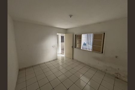 Casa para alugar com 130m², 2 quartos e 1 vaga Casa para alugar com 130m², 2 quartos e 1 vagaQuarto 1