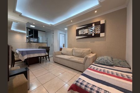 Quarto de apartamento para alugar com 2 quartos, 47m² em Camargos, Belo Horizonte