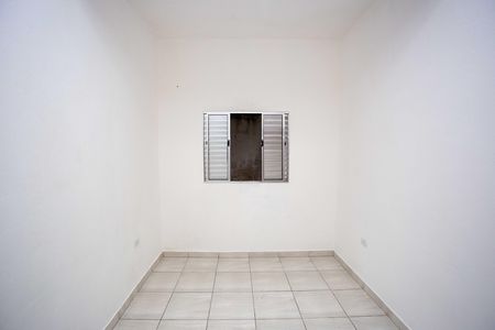 Quarto de casa para alugar com 1 quarto, 40m² em Serraria, Diadema