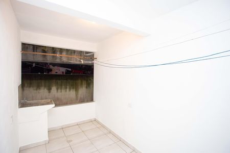 Casa para alugar com 40m², 1 quarto e sem vagaÁrea de Serviço