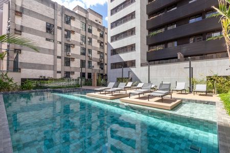 Apartamento para alugar com 108m², 3 quartos e 2 vagas Apartamento para alugar com 108m², 3 quartos e 2 vagasÁrea comum - Piscina