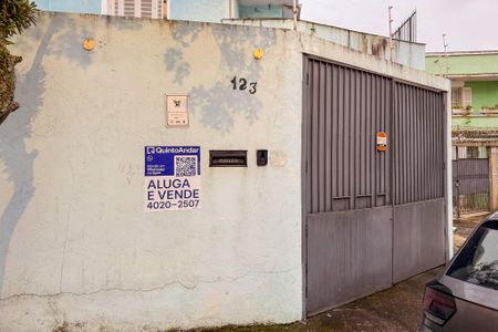 Casa à venda com 150m², 2 quartos e 3 vagas Casa à venda com 150m², 2 quartos e 3 vagasPlaquinha