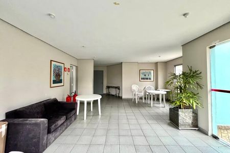 Apartamento à venda com 61m², 2 quartos e 2 vagas Apartamento à venda com 61m², 2 quartos e 2 vagasÁrea comum - Salão de festas