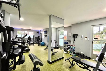 Apartamento à venda com 61m², 2 quartos e 2 vagas Apartamento à venda com 61m², 2 quartos e 2 vagasÁrea comum - Academia