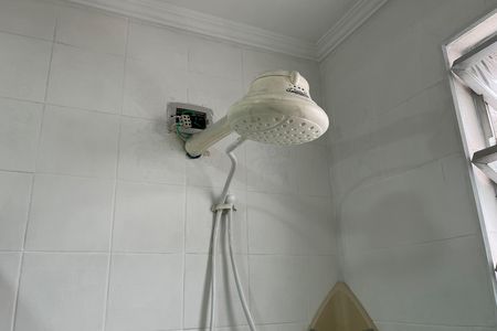 Banheiro de apartamento para alugar com 1 quarto, 47m² em Encruzilhada, Santos