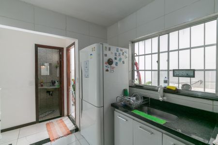Casa de Condomínio à venda com 3 quartos, 202m² em Santa Amelia, Belo Horizonte