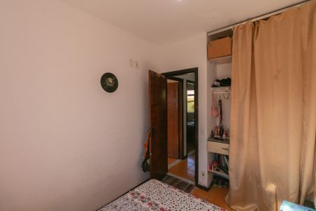 Casa de condomínio à venda com 202m², 3 quartos e 1 vaga