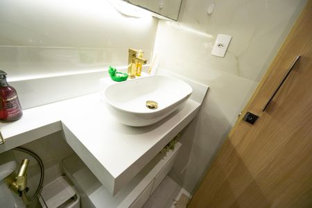 Apartamento à venda com 66m², 3 quartos e 1 vaga Apartamento à venda com 66m², 3 quartos e 1 vagaPia